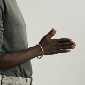 серебристый браслет из олова noelia