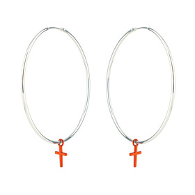серебряные серьги-хупы с красными подвесами-крестами