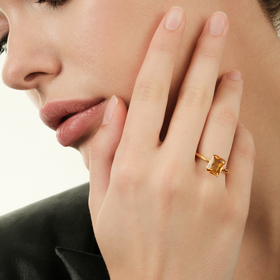 позолоченное кольцо из серебра с натуральным цитрином и бриллиантом