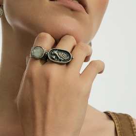 кольцо с птенчиком