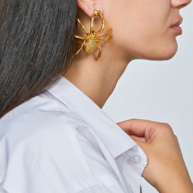 позолоченные серьги-пауки