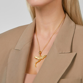 позолоченное колье с подвеской-змеёй куэлебре