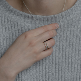 кольцо-змея из серебра awakening