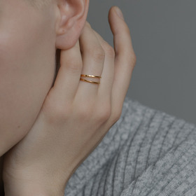 двойное позолоченное кольцо из серебра karma