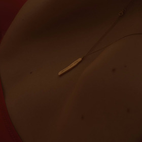 позолоченная подвеска affirmation на цепочке из серебра