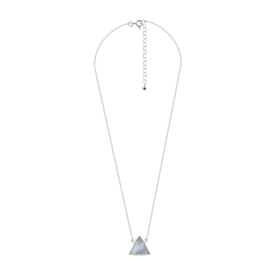колье-треугольник из серебра со светлым плоским перламутром