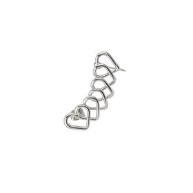 моносерьга-кафф серебристый из сердечек