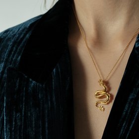 позолоченное колье с малой подвеской-драконом