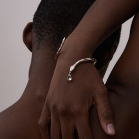 браслет venenum silv, серебро 925, бел. родий, топаз 2,25 ct