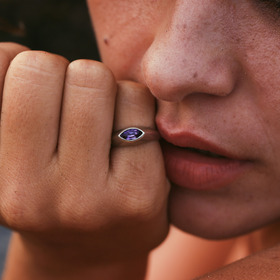 кольцо-печатка с аметистом винтажное