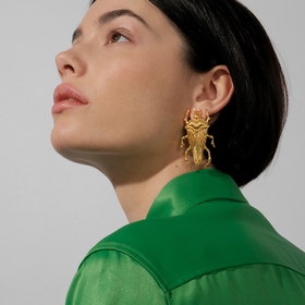 позолоченные крупные серьги-жуки