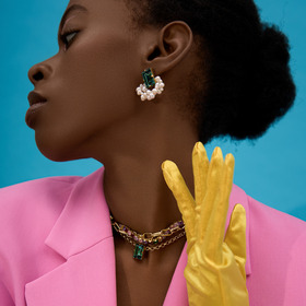 позолоченное колье с кристаллом erinite