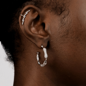 серебристый кафф-дуга с паве из кристаллов