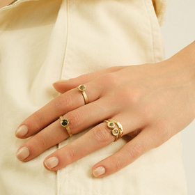 кольцо fragile rose золотое с бриллиантом