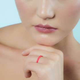 кольцо из желтого золота с коралловой эмалью candy