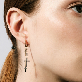 серьги из желтого золота с бриллиантами nightshade