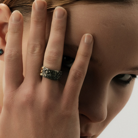 черненое кольцо из серебра volcanin power