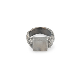 кольцо-печатка из титана