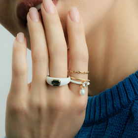 кольцо из желтого золота nightshade